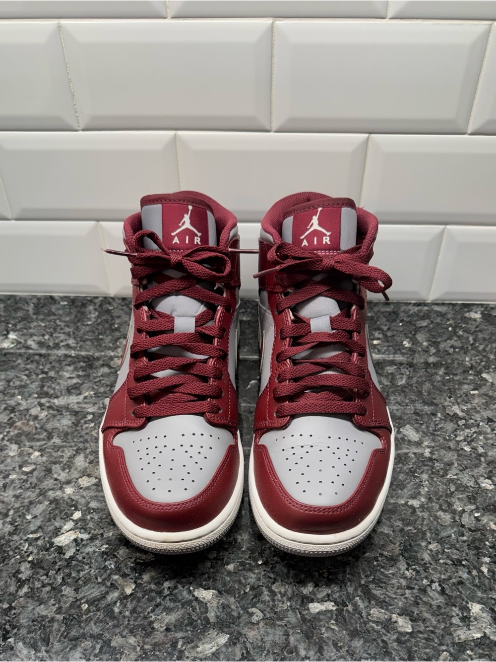 Air Jordan 1 Mid View 6